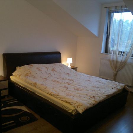 Hotel Diament - Zajazd U Przemka Zgierz Buitenkant foto