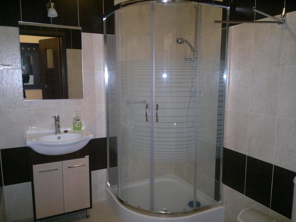 Hotel Diament - Zajazd U Przemka Zgierz Kamer foto